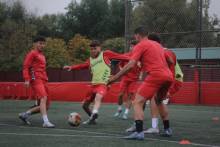 Entrenamiento del Azuqueca. Foto: twitter CD Azuqueca @aniita_sj Azuqueca 1