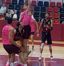 El equipo azudense realizó un gran segundo tiempo. Foto: Luis Barra. Barra 1