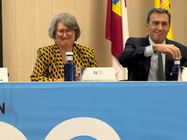 meredes Gómez, consejera de Desarrollo Sostenible, y Antonio Yáñez, presidente de la CHT, han participado hoy en el acto de conmemoración del Centenario de canal de regantes del Henares/ Gu Diario gómez yañez regantes henares 2026